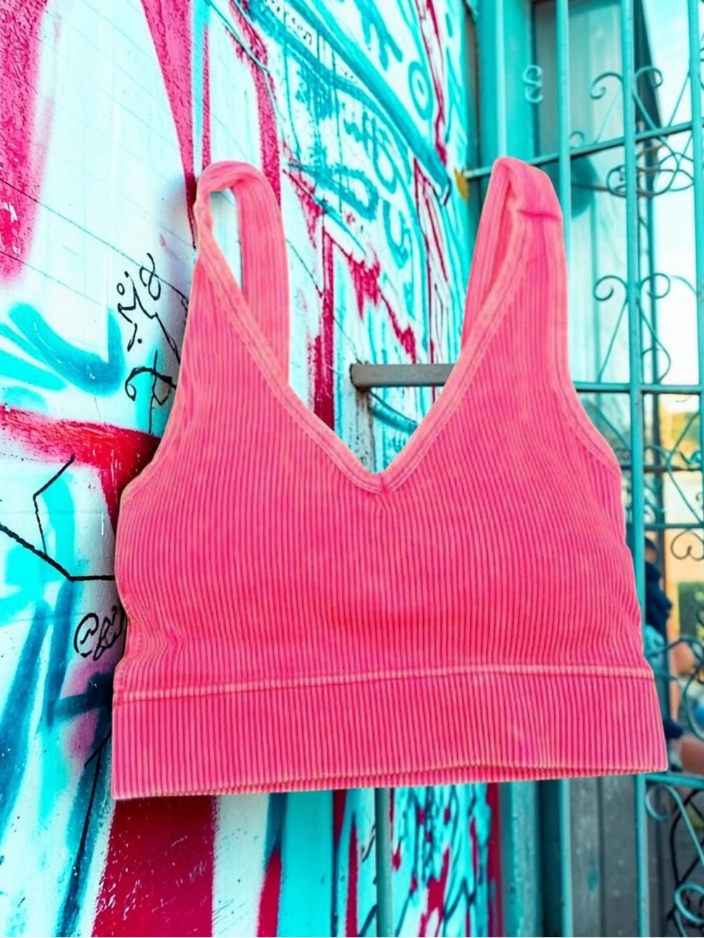 Zenana Outfitters Ribbed V-Neck Crop Tank - Pink